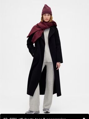 GAP Women’s CashSoft